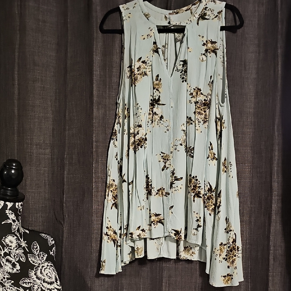 GUC Small Free People Light Blue Floral Dress